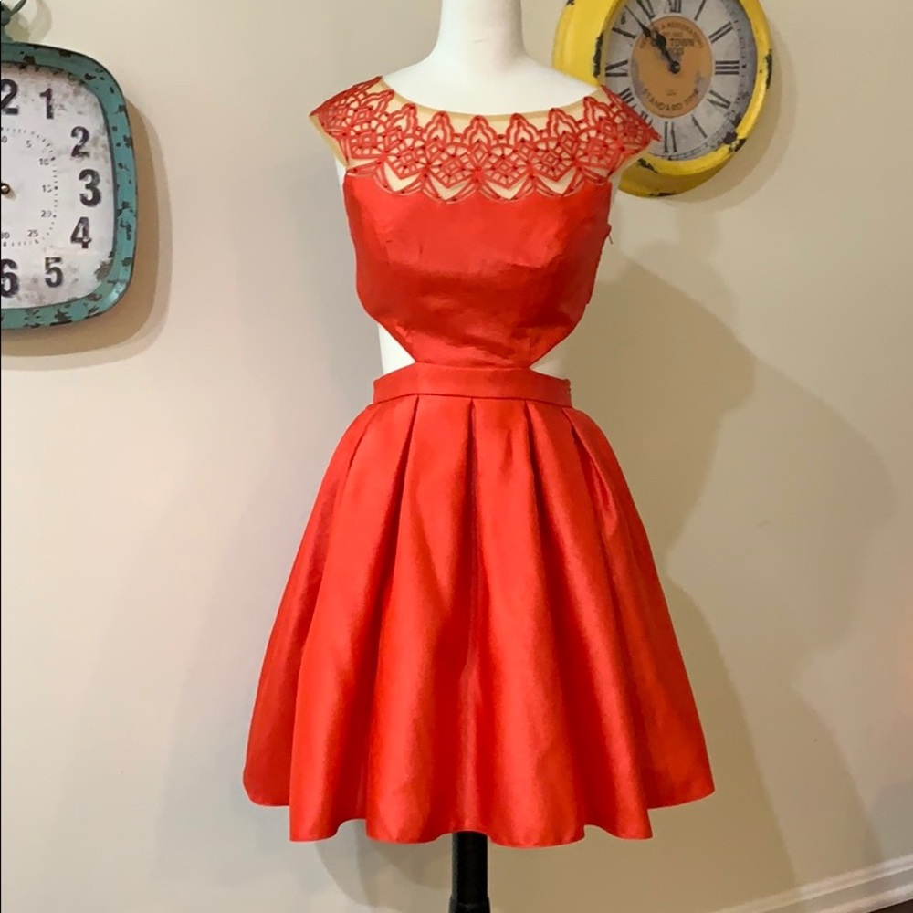 Red Sherri Hill cocktail